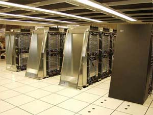 Машинный зал суперкомпьютера